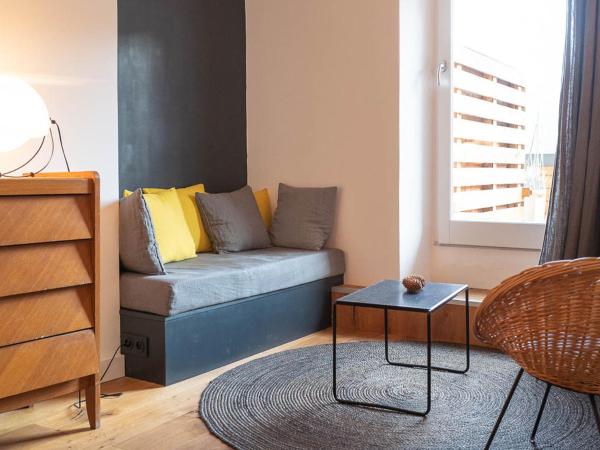 Maison Cimes : photo 2 de la chambre chambre familiale avec terrasse