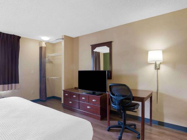 Extended Stay America Suites - Dallas - Greenville Avenue : photo 2 de la chambre studio lit king-size - non-fumeurs