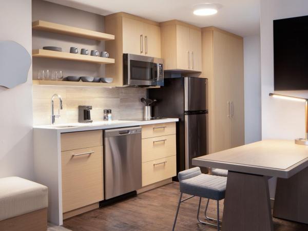 Element Salt Lake City Downtown : photo 3 de la chambre studio lit king-size - vue sur ville