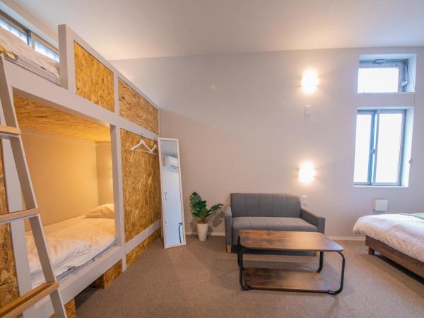 KIZUNA HOTEL Gojo Kiyomizu-dera Kamogawa : photo 4 de la chambre chambre quadruple