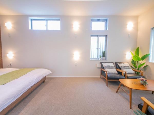 KIZUNA HOTEL Gojo Kiyomizu-dera Kamogawa : photo 6 de la chambre chambre lits jumeaux supérieure - vue sur ville