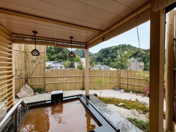 Hatago : photo 7 de la chambre chambre lits jumeaux avec salle de bains privative