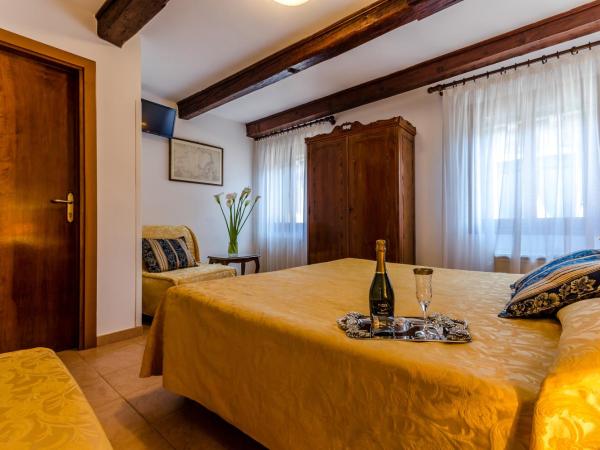 Hotel Ariel Silva : photo 6 de la chambre chambre triple