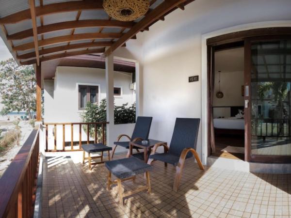 Southern Lanta Resort - SHA Extra Plus : photo 3 de la chambre chambre double deluxe avec balcon