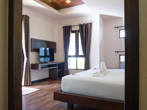 Southern Lanta Resort : photo 8 de la chambre chambre double deluxe avec balcon