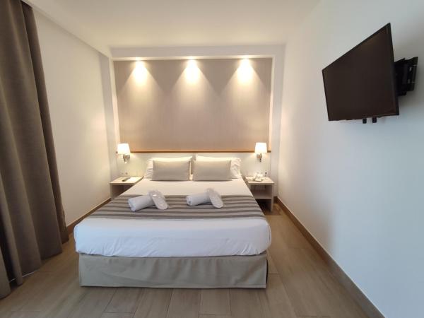 Rosamar Es Blau 4*s - Adults Only : photo 5 de la chambre chambre double standard (2 adultes)