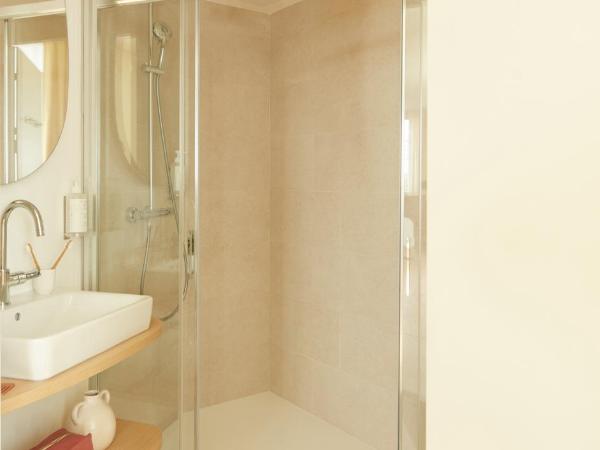 OKKO Hotels Paris Rosa Parks : photo 5 de la chambre chambre familiale