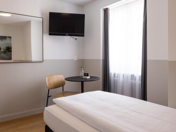 Fred Hotel Zürich Hauptbahnhof : photo 3 de la chambre chambre simple