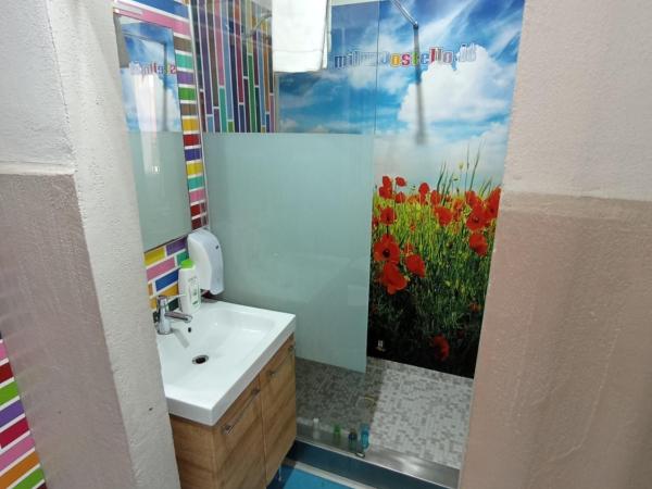 Milano Ostello : photo 4 de la chambre lit dans dortoir pour femmes de 6 lits