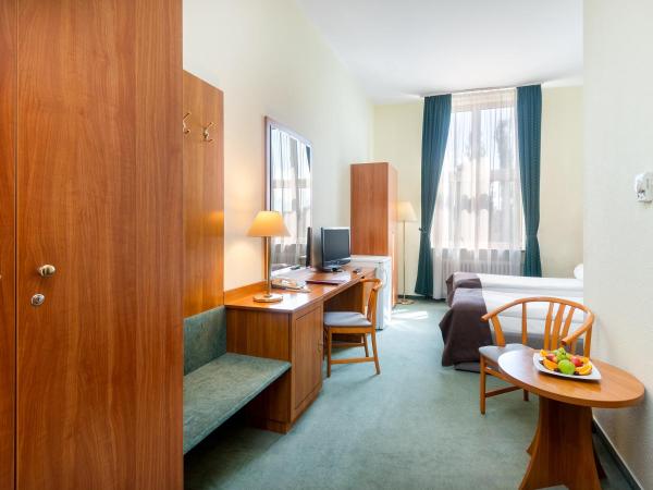 Hotel Millennium : photo 3 de la chambre chambre double/lits jumeaux