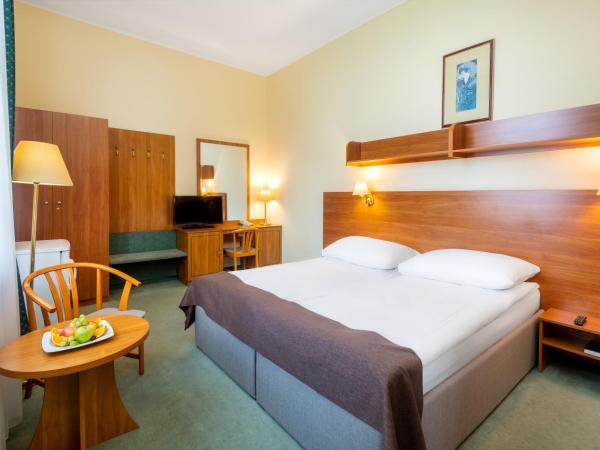 Hotel Millennium : photo 3 de la chambre chambre double ou lits jumeaux supérieure