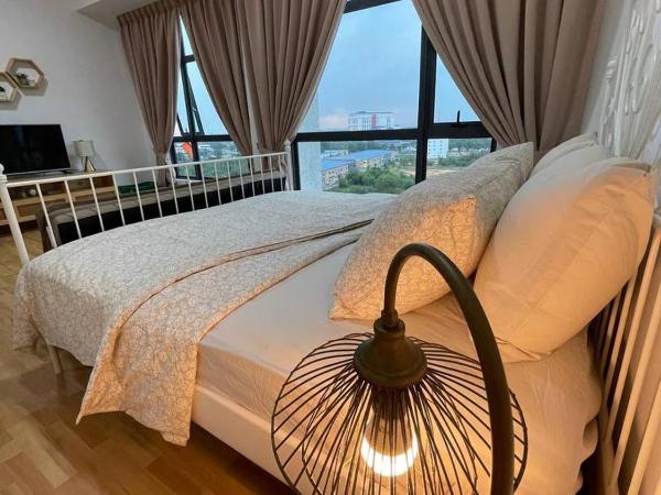 Kuantan Imperium seaview cityview by Avenzee : photo 2 de la chambre studio avec canapé-lit