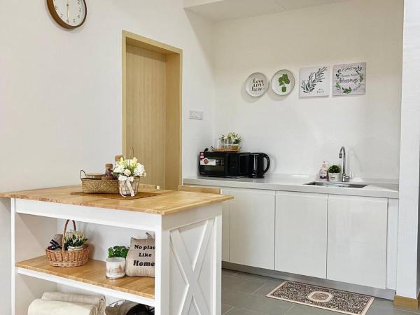 Kuantan Imperium seaview cityview by Avenzee : photo 8 de la chambre studio avec canapé-lit