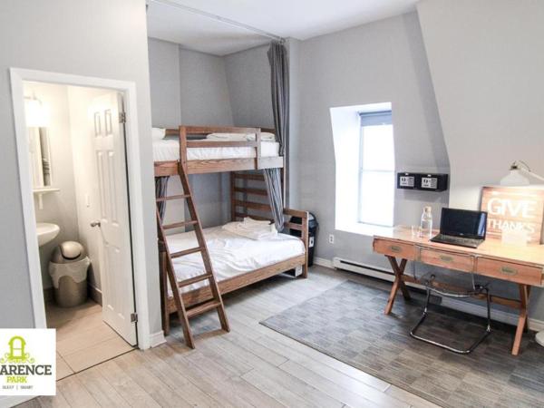 The Clarence Park : photo 5 de la chambre lit dans dortoir pour femmes de 4 lits