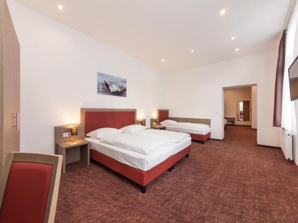 Hotel Excelsior Dortmund Hauptbahnhof : photo 3 de la chambre chambre familiale