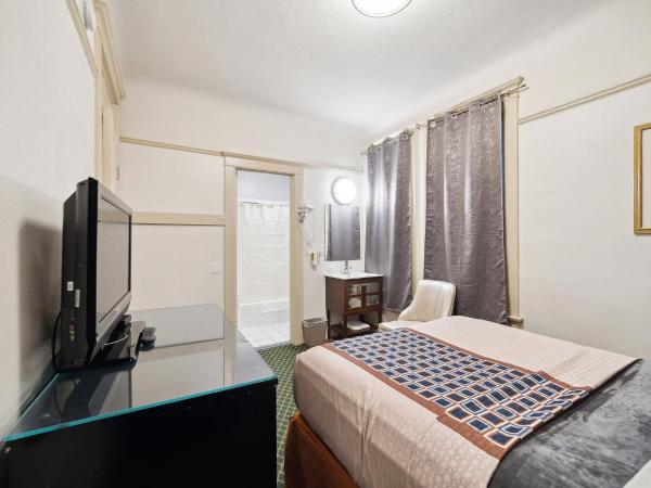 Union Square Plaza Hotel : photo 2 de la chambre hébergement standard avec 1 lit double