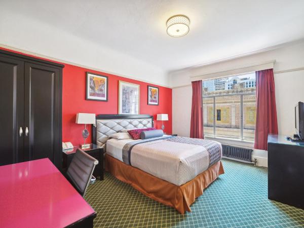 Union Square Plaza Hotel : photo 2 de la chambre chambre lit queen-size avec vue