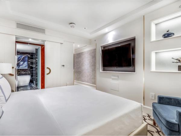 AZUR Legacy Collection Hotel : photo 6 de la chambre suite 1 chambre