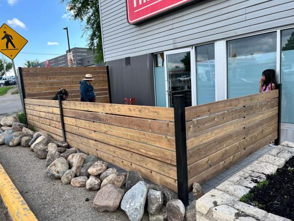 Thriftlodge Saskatoon : photo 9 de la chambre 1 queen bed and 1 double bed, studio suite, non-smoking