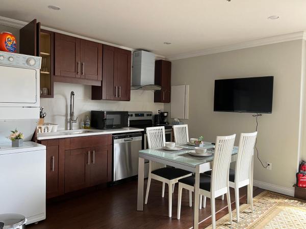 Coze home in Vancouver near YVR : photo 8 de la chambre suite 2 chambres