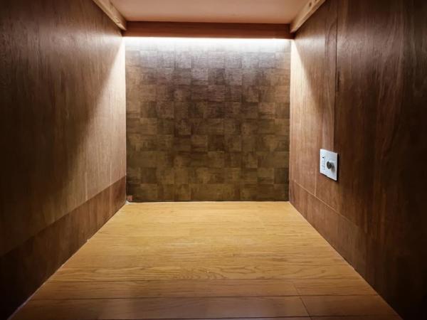 2023年6月開業 サカエ ゲストハウス : photo 4 de la chambre lit simple dans dortoir mixte