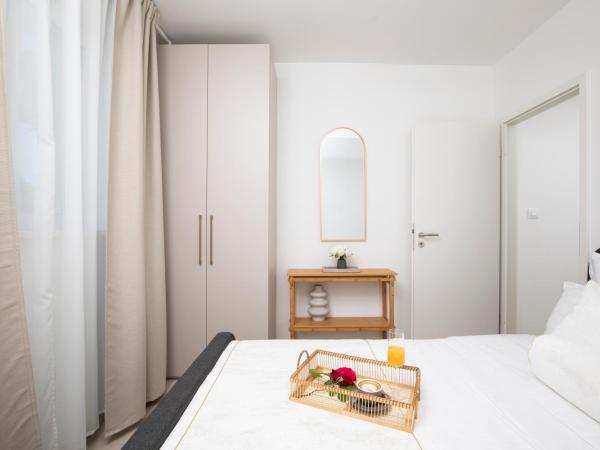 Apartments and rooms Jakić : photo 7 de la chambre appartement - rez-de-chaussée