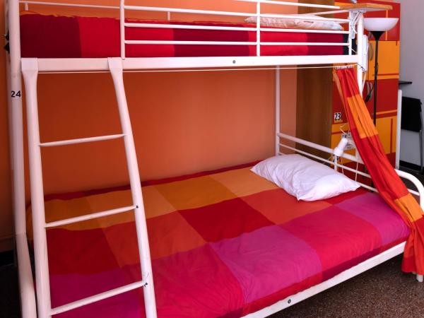 Manena Hostel Genova : photo 4 de la chambre dortoir mixte