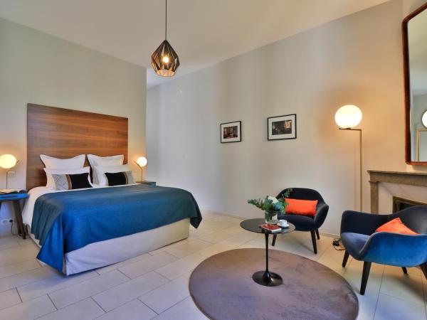 Villa Meridia : photo 3 de la chambre chambre lit queen-size - vue sur jardin