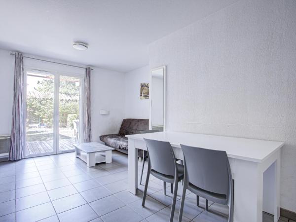 Vacancéole - Les demeures de la Massane - Argelès-sur-Mer : photo 2 de la chambre villa 2 chambres (6-8 adultes)