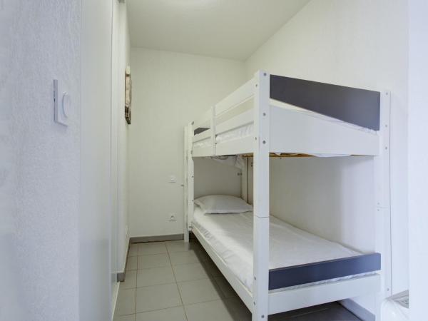 Vacancéole - Les demeures de la Massane - Argelès-sur-Mer : photo 7 de la chambre appartement 1 chambre (6 personnes)