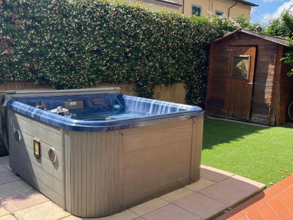 Il Dolce Sospiro : photo 6 de la chambre chambre lit queen-size avec baignoire spa