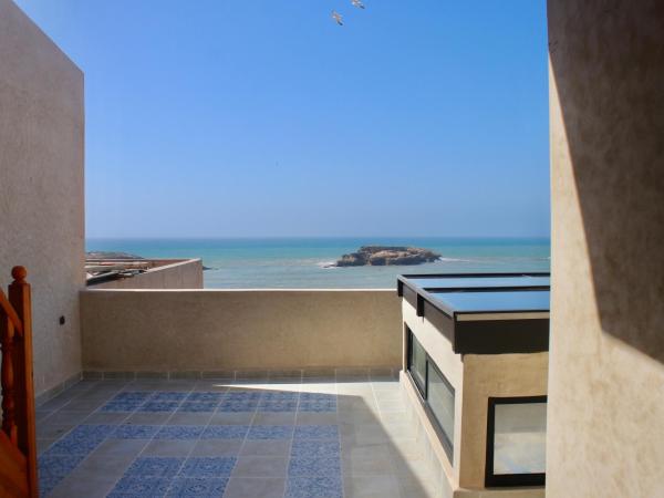 Riad Mellah : photo 3 de la chambre chambre double - vue sur mer