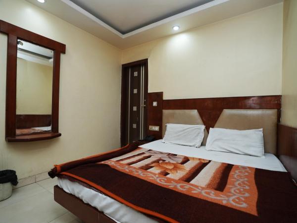 Hotel Ashirwad DX : photo 5 de la chambre chambre double