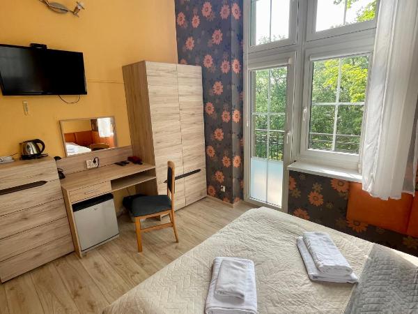 Willa Księżniczki Sopotu : photo 2 de la chambre chambre double deluxe - vue latérale sur mer