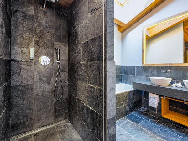 Nendaz 4 Vallées & SPA 4* Superior : photo 10 de la chambre suite junior sans vue