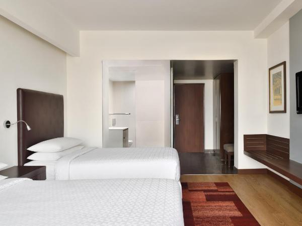 Four Points by Sheraton Jaipur, City Square : photo 2 de la chambre transient day use room from 11am to 6 pm(check-in and check-out on same day)