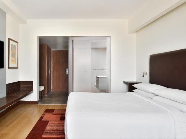 Four Points by Sheraton Jaipur, City Square : photo 3 de la chambre transient day use room from 11am to 6 pm(check-in and check-out on same day)