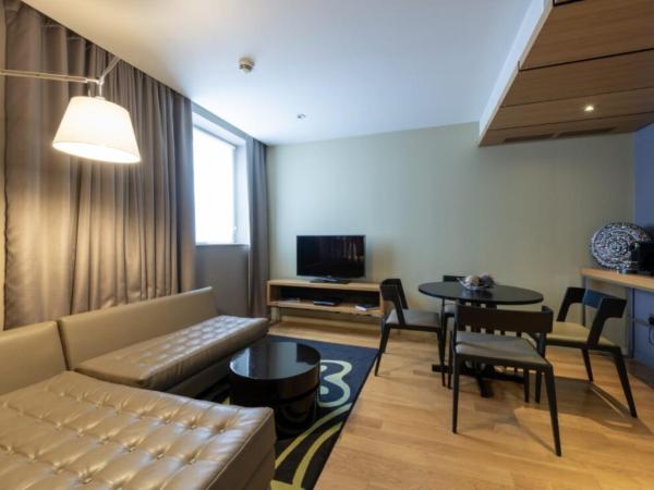 Apex Temple Court Hotel : photo 4 de la chambre suite junior avec accès au salon club 