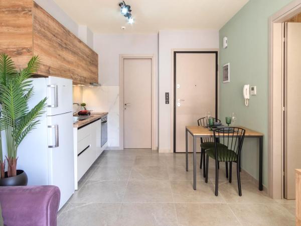 Twelve Studios : photo 7 de la chambre appartement avec balcon