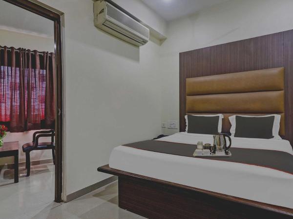 Collection O THE CROWN HOTEL : photo 10 de la chambre chambre double deluxe