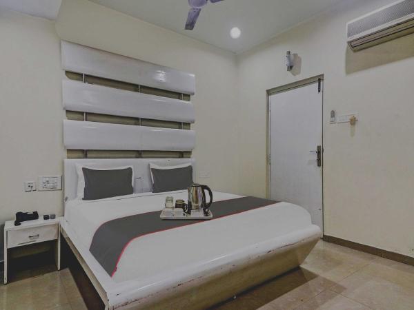 Collection O THE CROWN HOTEL : photo 8 de la chambre chambre double deluxe