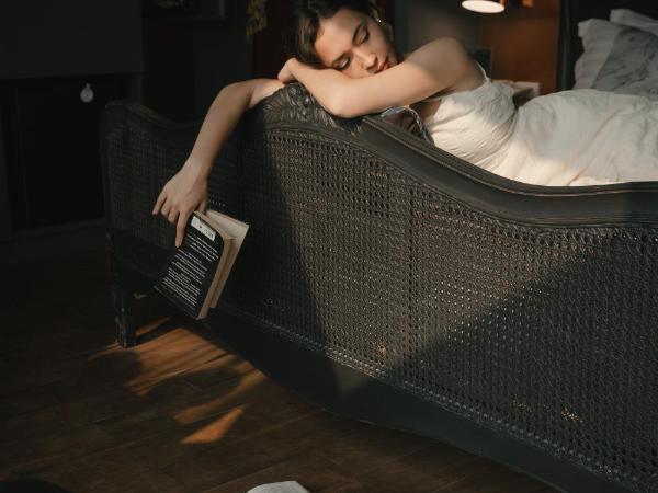 Art Mai Gallery Nimman Hotel Chiang Mai - SHA Plus : photo 8 de la chambre hébergement signature de l’artiste par pomme chan