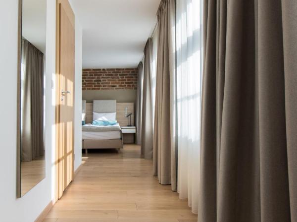 Hotel Spichrz : photo 2 de la chambre suite double standard