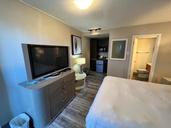 Thriftlodge Saskatoon : photo 5 de la chambre studio lit queen-size - non-fumeurs