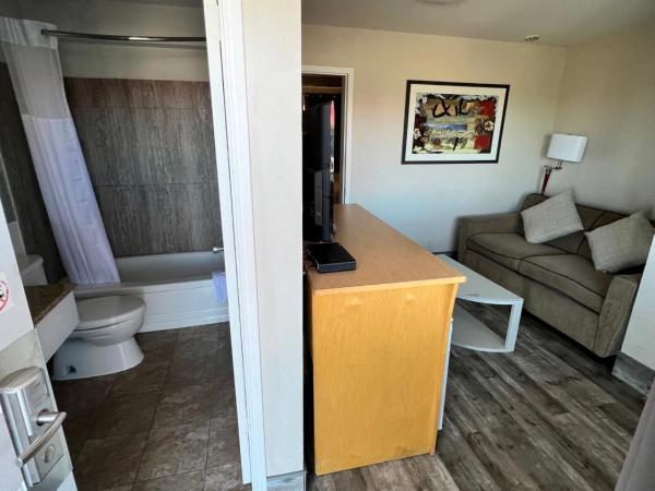 Thriftlodge Saskatoon : photo 4 de la chambre suite 1 chambre lit king-size - non-fumeurs