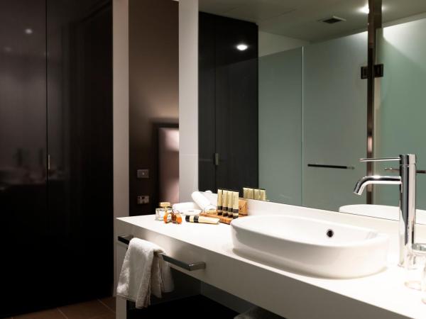 East Hotel and Apartments : photo 4 de la chambre appartement 1 chambre est