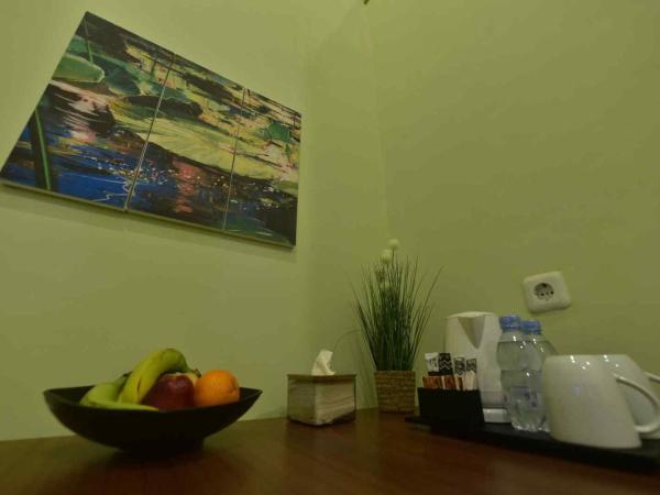 Hotel Irian Surabaya : photo 4 de la chambre chambre double deluxe