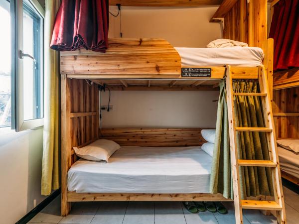 Chengdu Flipflop Hostel Poshpacker (Chunxi Road Metro Station) : photo 4 de la chambre lit dans dortoir pour hommes de 4 lits