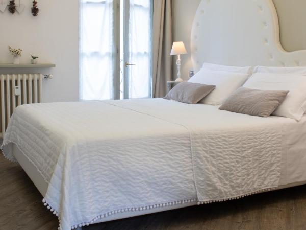 BeB San Lorenzo : photo 5 de la chambre chambre double avec salle de bains privative