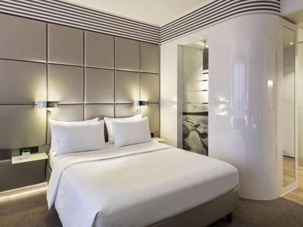 Lindner Hotel Dusseldorf Seestern, part of JdV by Hyatt : photo 5 de la chambre chambre lit queen-size deluxe